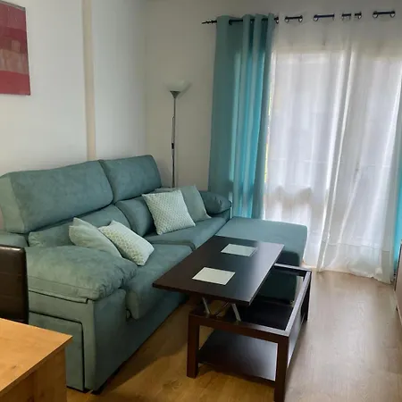Fantastico Piso Con Terraza En Corazon De Fenals * Lloret de Mar