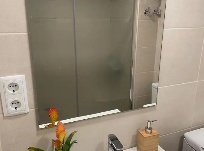 Fantastico Piso Con Piscina En Corazon De Fenals * Lloret de Mar