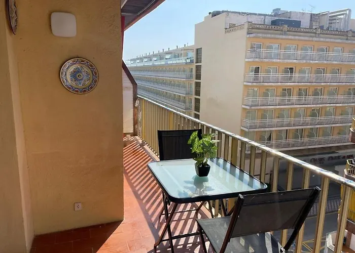 Fantastico Piso Con Piscina En Corazon De Fenals Lejlighed